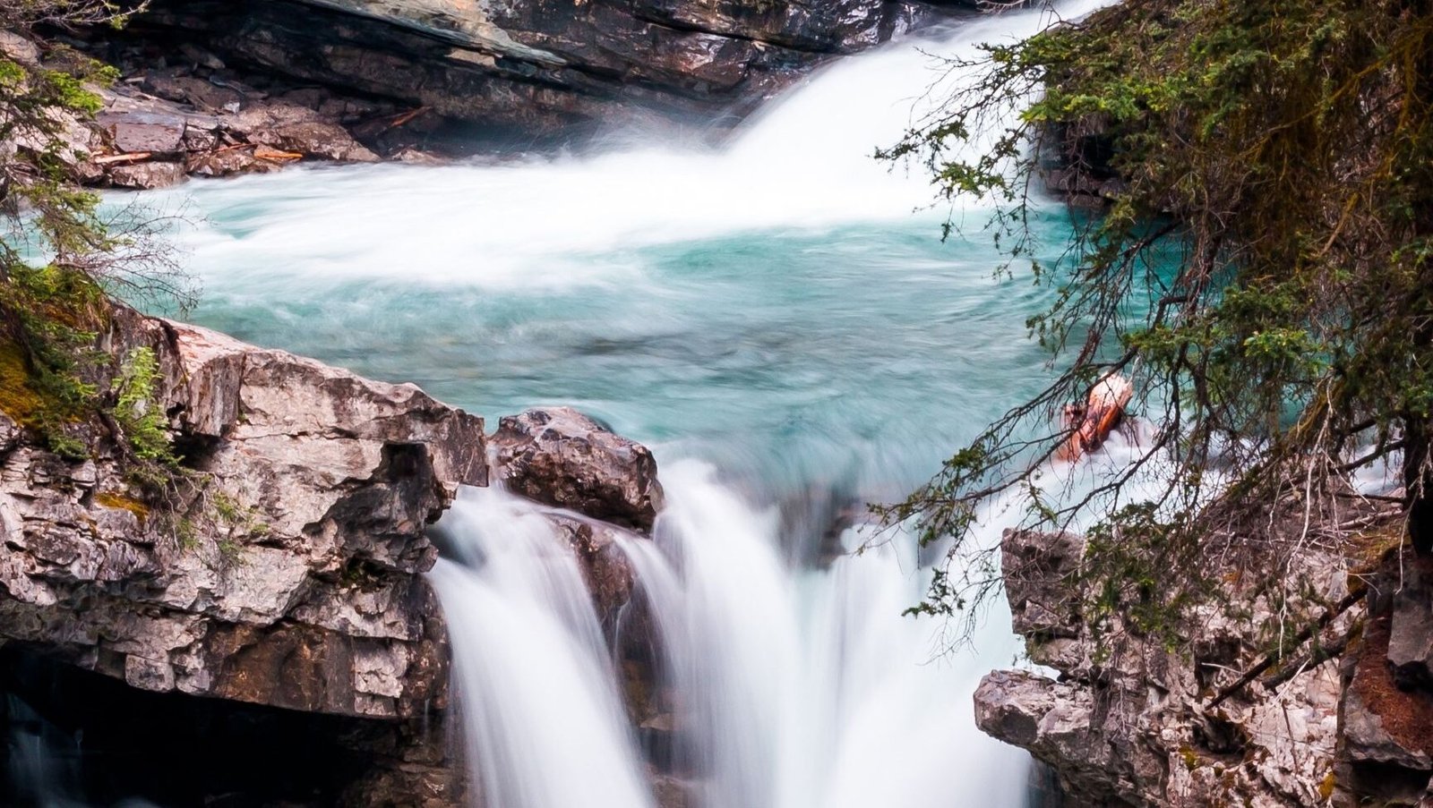 Johnston-Canyon-1