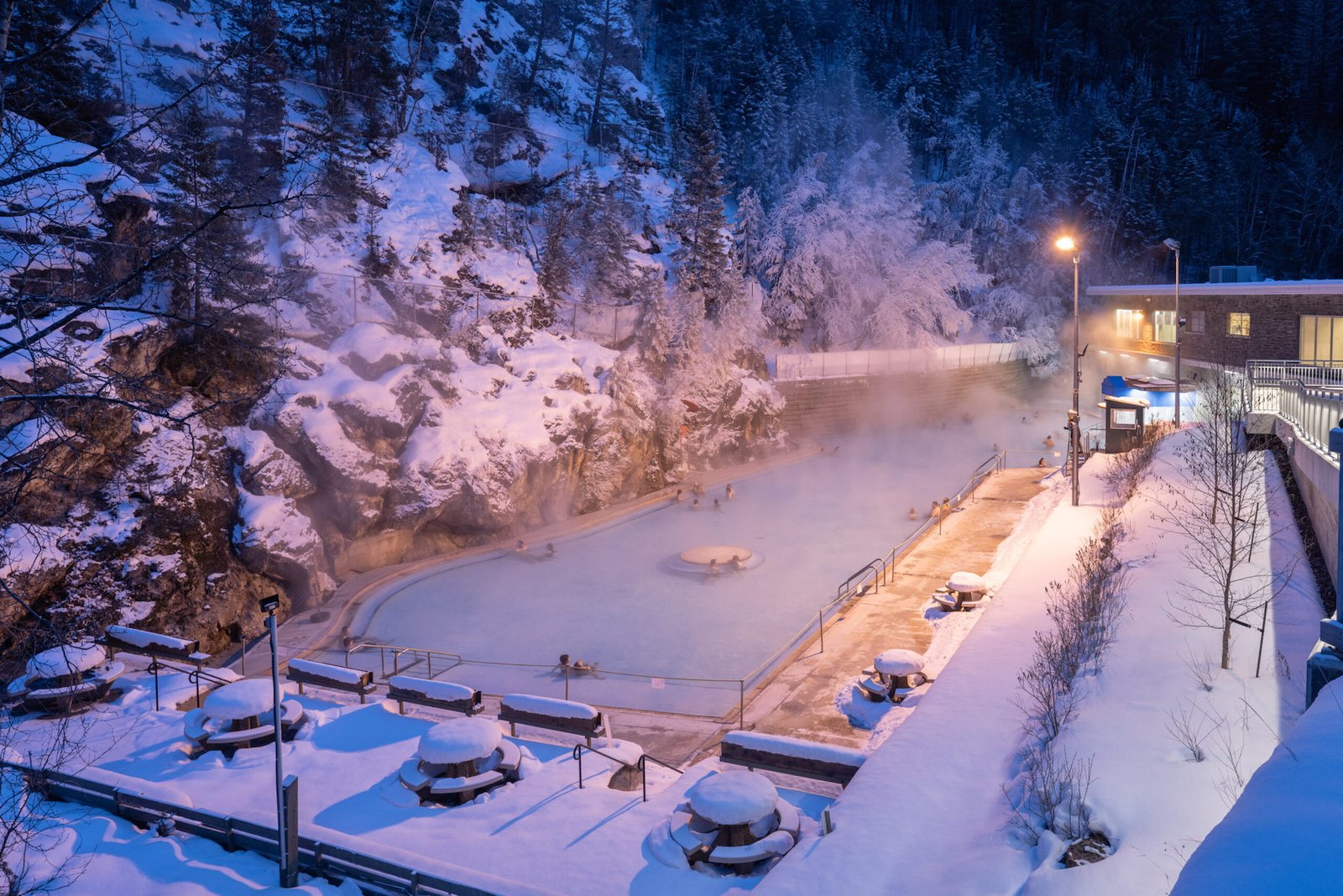 Radium-Hot-Springs-in-winter