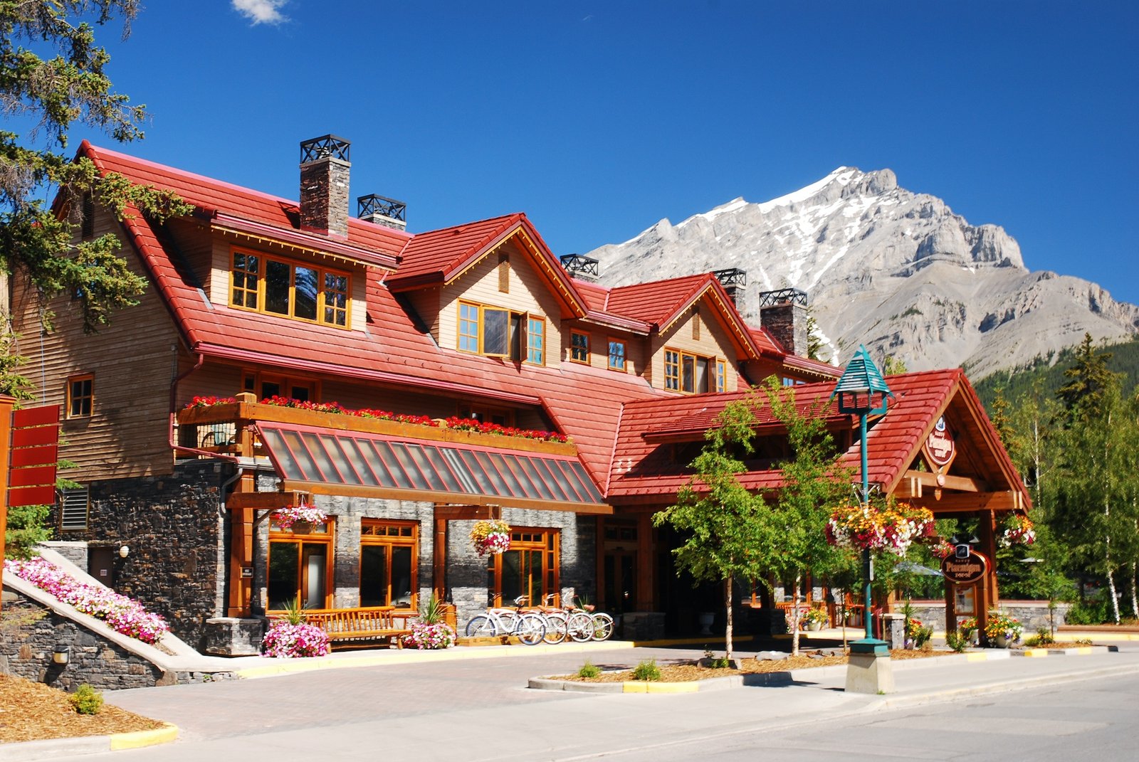 Banff-Ptarmigan-Inn-