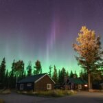 Northern-Lights-Over-Cabins-in-Jasper-2048×1365